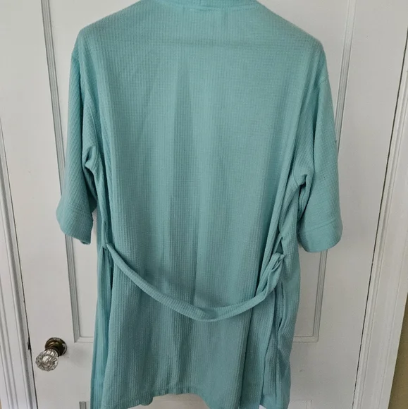 Aegean Turquiose Waffle Short Robe - Picture 3 of 5